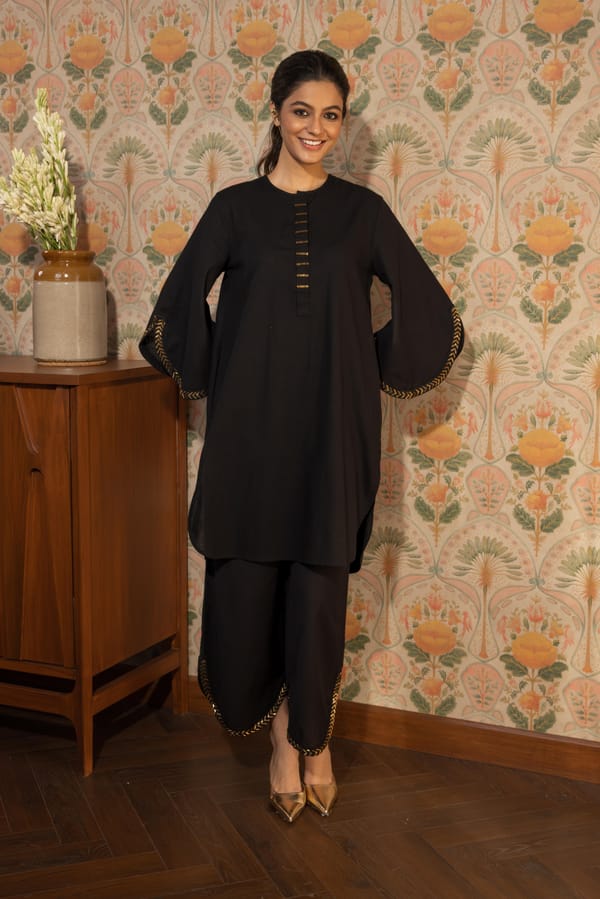 Black Linen Blend Straight Kurta and Pant Set — Eko Clothing