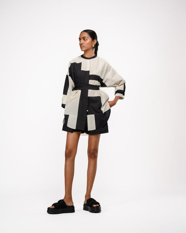 Black and Off-White Geometric Colorblock Anti-Fit Shirt — Ofrida