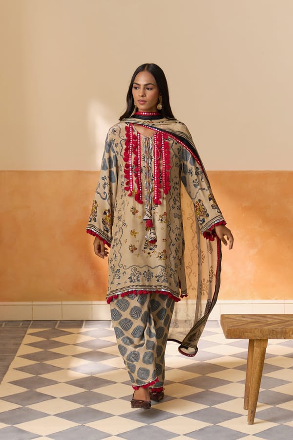Beige/Red Printed Crepe Kurta Set with Tassel Tie-Up Neck — Chakkraa