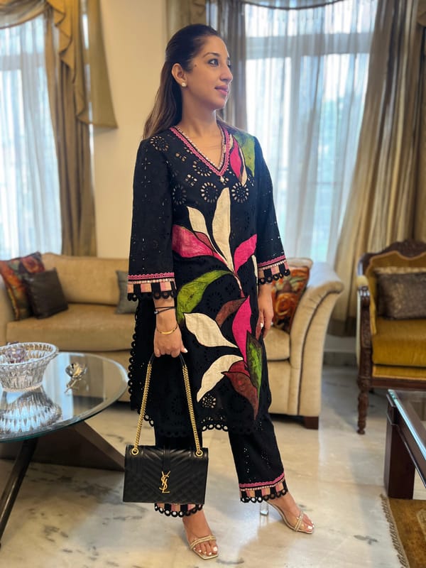 Asha Cotton Cutwork Kurta with Patchwork — BUMBLEBEE