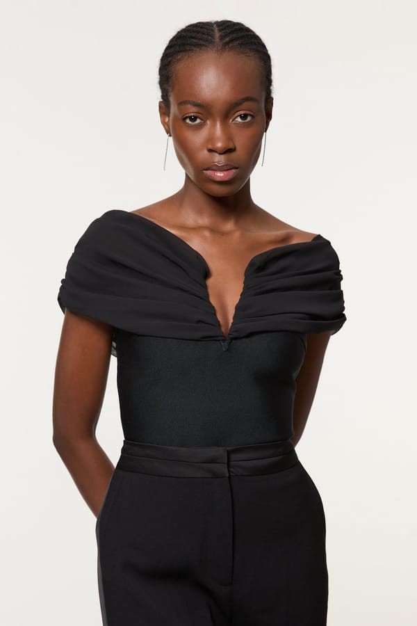 Black Off-Shoulder Ruched Top with Sweetheart Neckline — KAREN MILLEN