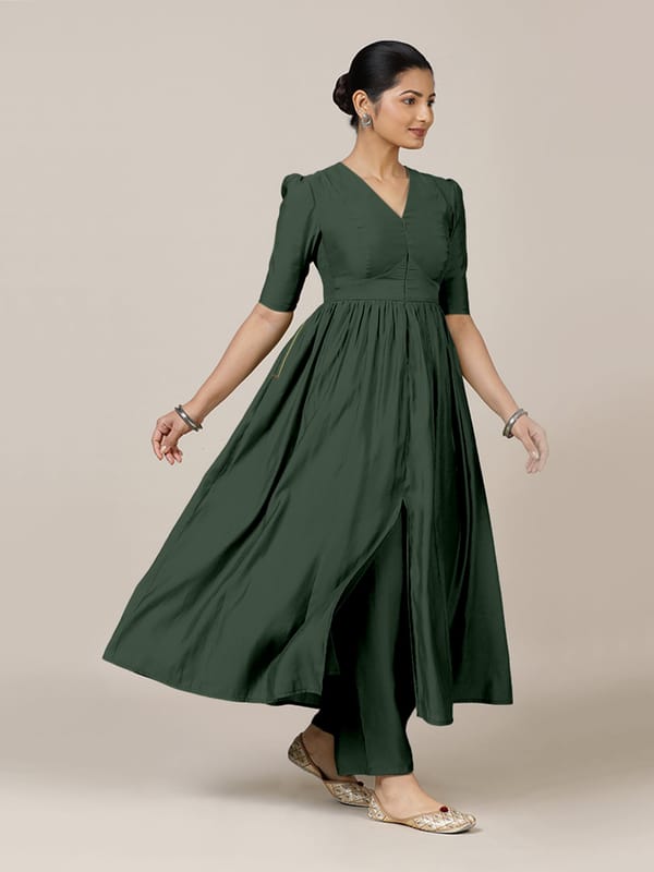 Faiza Rozaana Kurta — BINKS