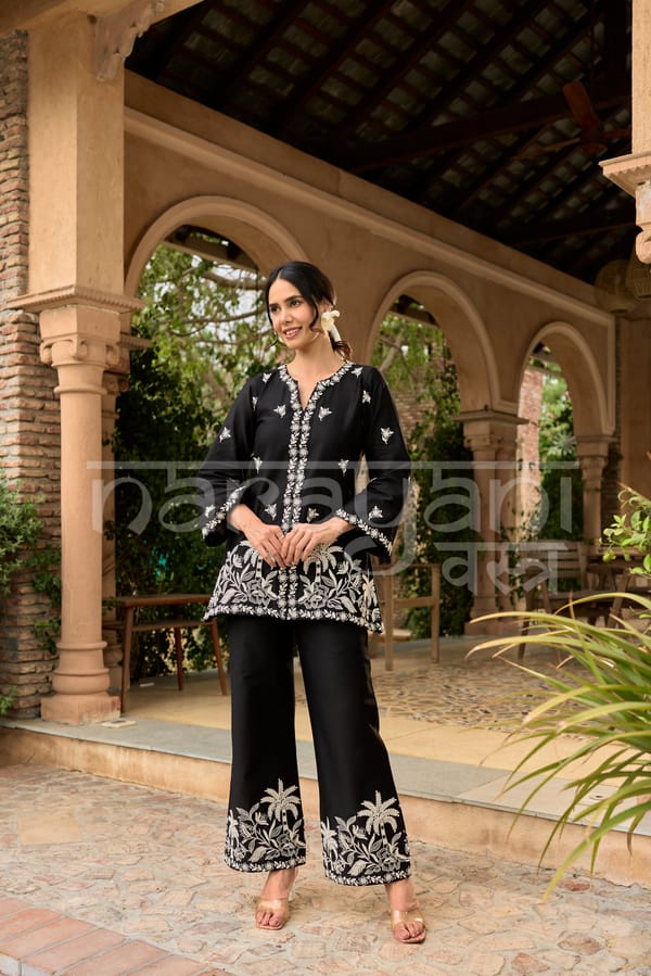 SABLE - Black Embroidered Co-ord Set — NARAYANI VASTRA