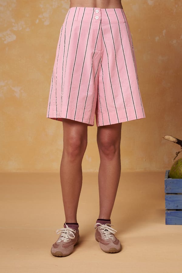 Vintage Pink Stripe Shorts — Muvazo