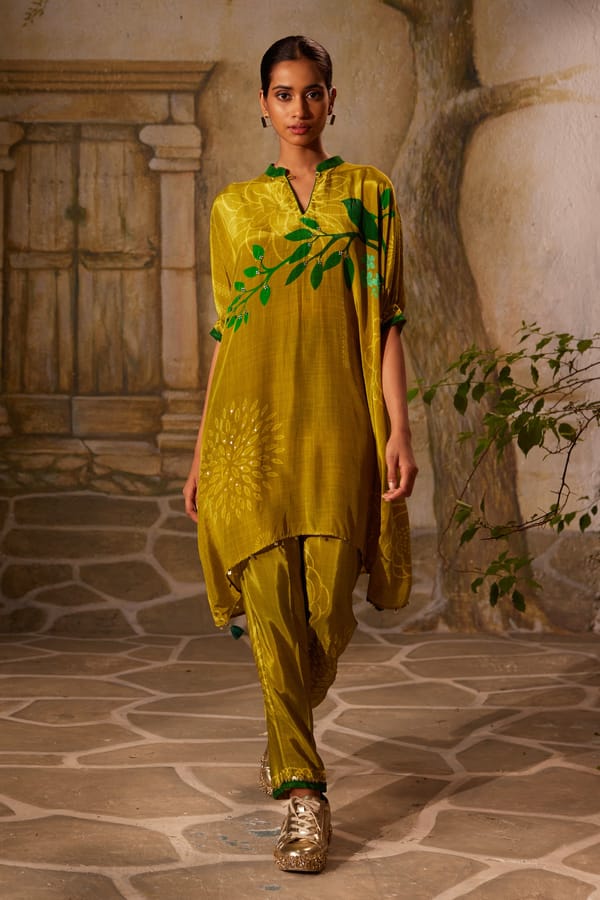 Pear Green Floral Printed Crepe Co-ord Set — Basil Leaf