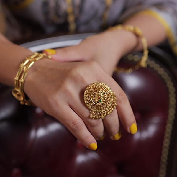 Majestic Mor Statement Ring — Zariin