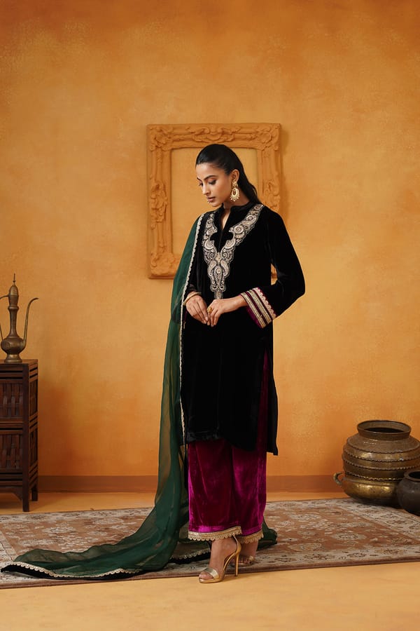 Black Velvet Embroidered Straight Kurta Set with Dupatta — NEETIKA CHOPRA