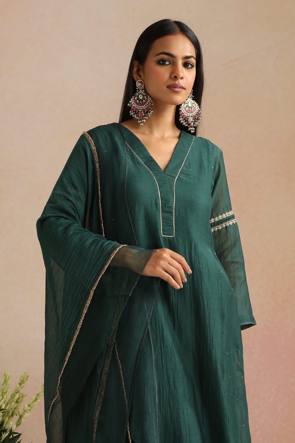 Bottle Green Silk Chanderi Embroidered Kurta Set — Trendy Tokari