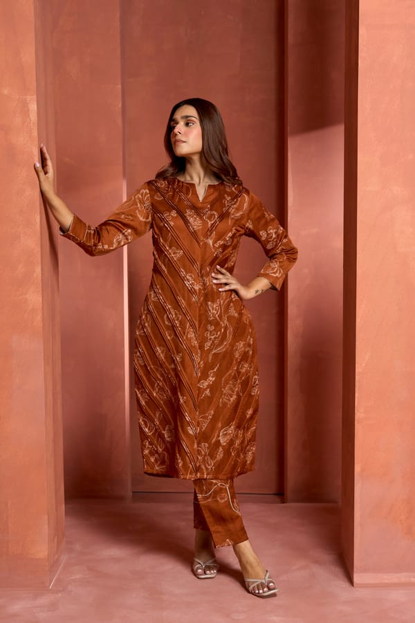 Gentle Kurta — SHIBUI