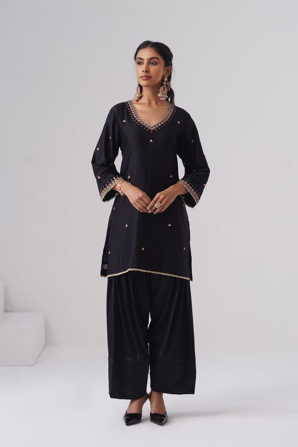Saanjh Set — UGNA