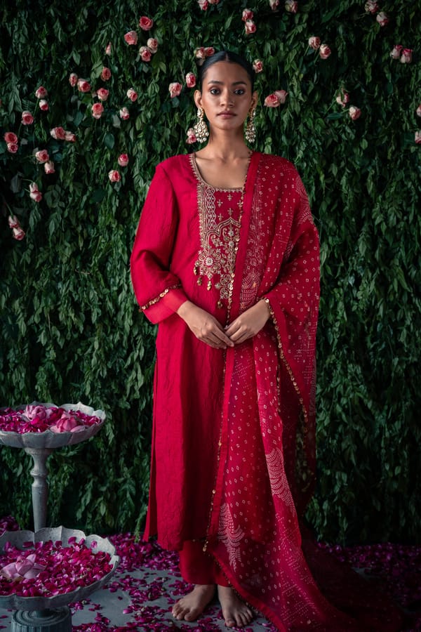 Maroon Embroidered Crushed Silk Kurta Set with Dupatta — Pooja Singhal
