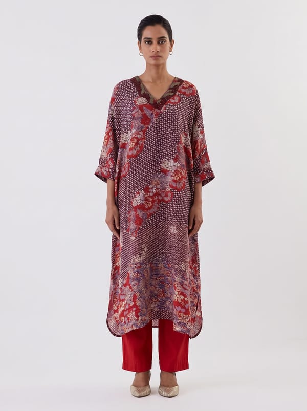 Water Glimmer Classic Kurta And Pants — Kavita Bhartia