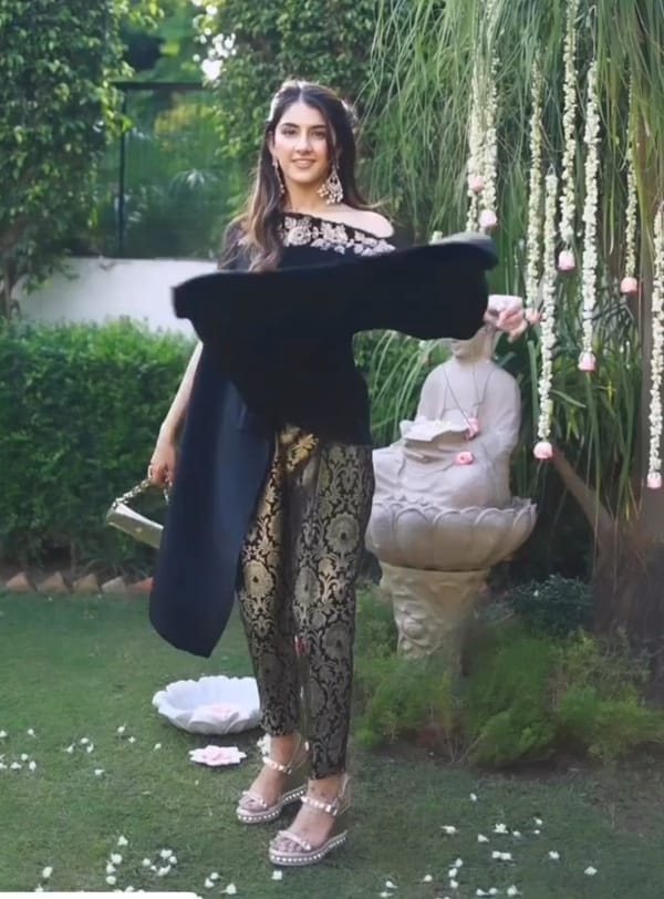 Black Cape and Brocade Pants Co-ord Set — TASUVURE