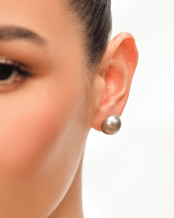 14mm Pearl Studs - Silver — Anaash