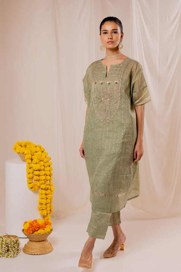 Green Chanderi Silk Kaftan Kurta with Embroidered Yoke — Silai studio