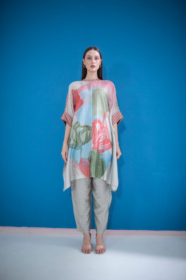 Grey & Red Asymmetric Kaftan Tail Set — CLOS