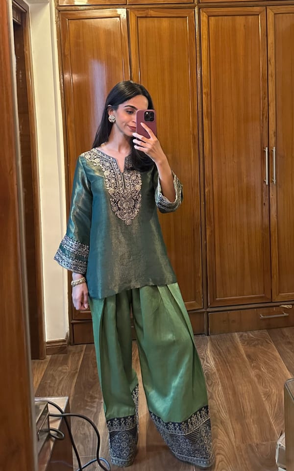 Green Crush Tissue Embroidered Farshi Set — INCHING INDIA