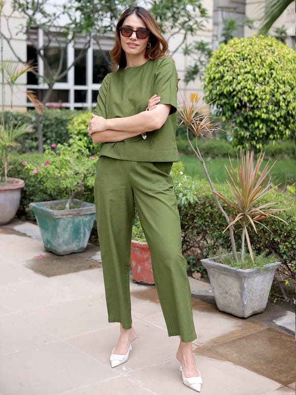 LinenLite Olive Ash Straight Pants — Femmella