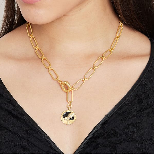 Zodiac Sign Necklace — Zariin