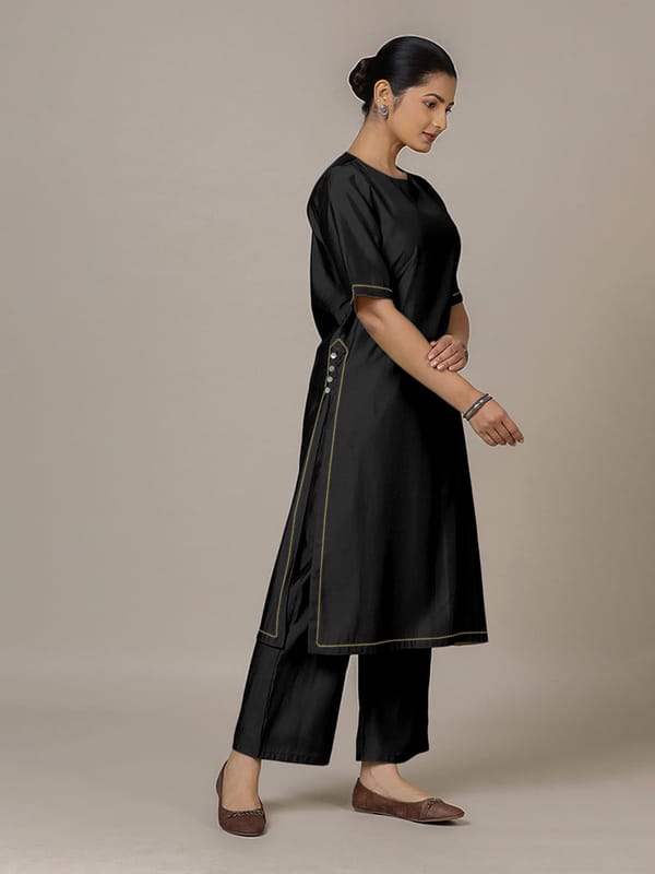 Riya Rozaana Kurta — BINKS