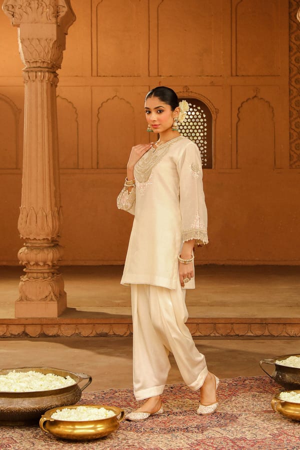 Ashira- Kurta With Salwar Dupatta — Sheetal Batra