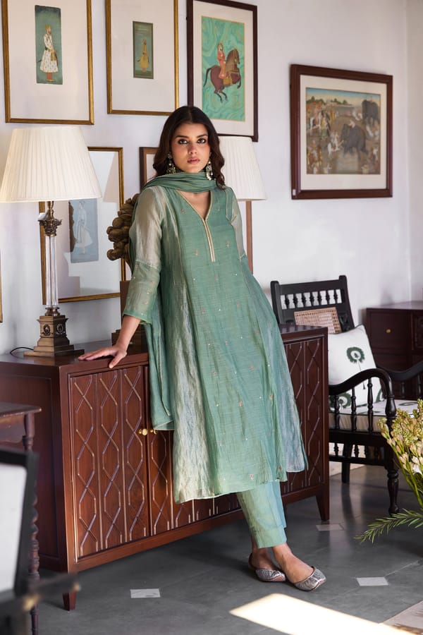 Sea Green Silk Chanderi Hand-Embroidered Kurta Set — Trendy Tokari