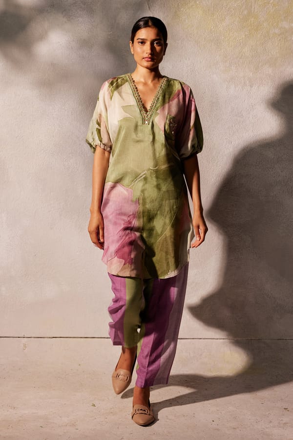 Pista Green Printed Kurta Set with Embroidered V-Neck — Basil Leaf