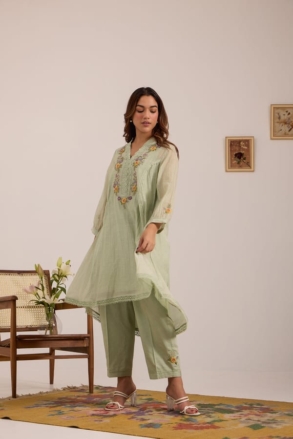 High-Low Mul Chanderi Kiva Kurta Set — Omi Clothing