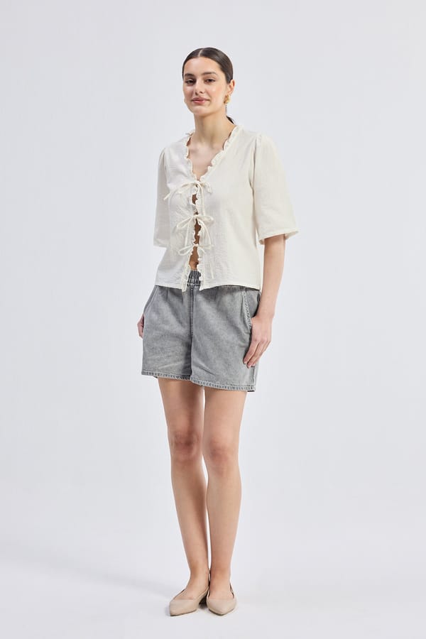 Relaxed Fit Top With Ruffles and Front-Ties — REISTOR