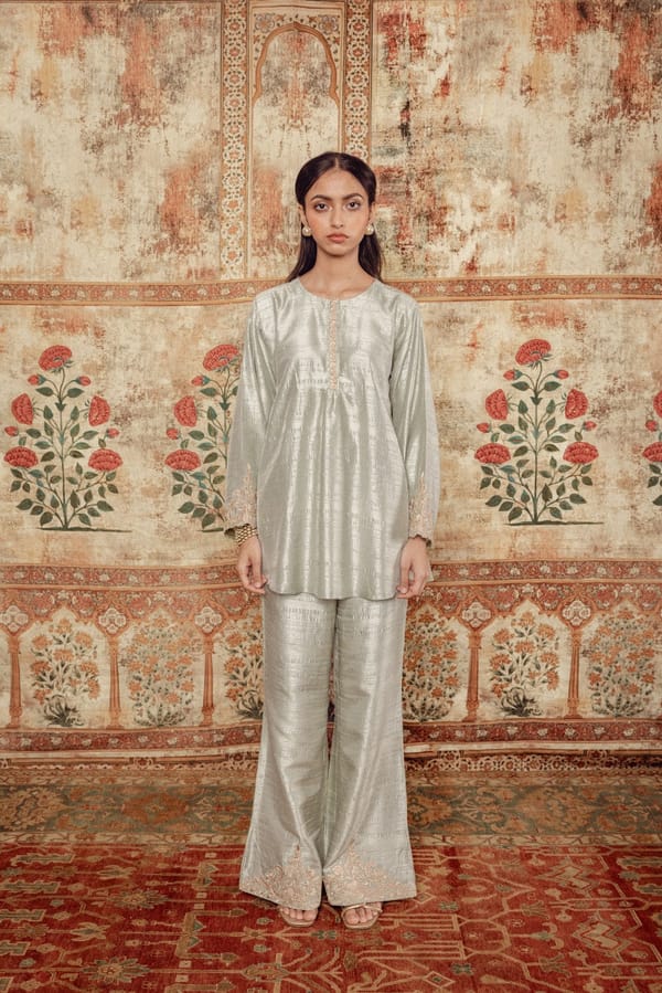 Samaira — LABEL NAARITI