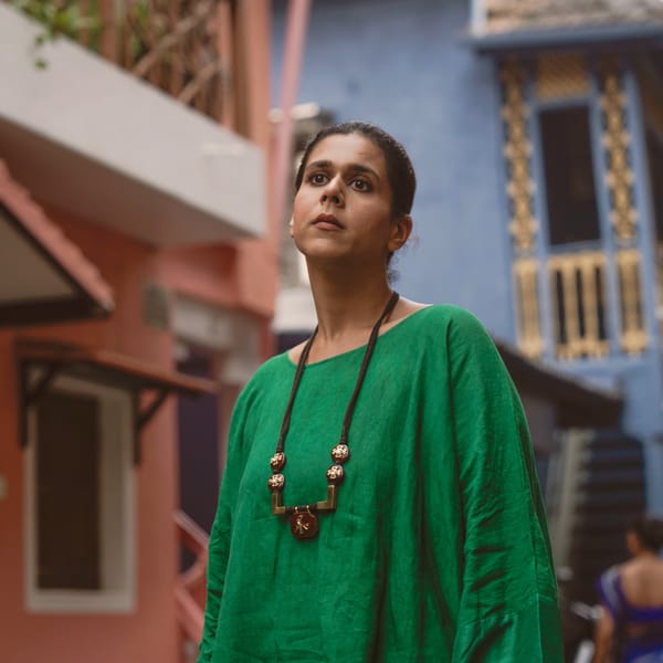 Bombay Local Necklace — Maya