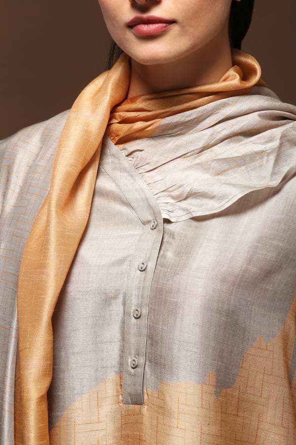 Kurta Set With Stole — CLOS