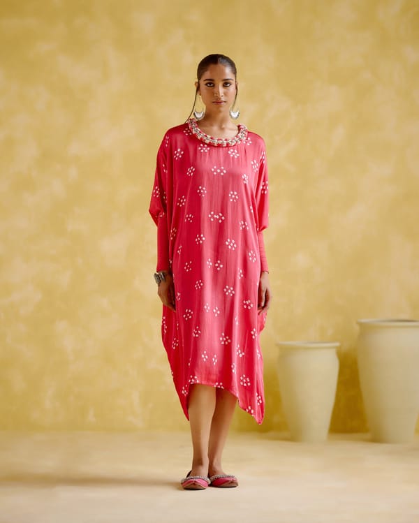 Pink Bandhani Kaftan with Shell-Embellished Neckline — 5 Elements