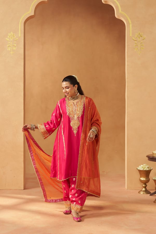 Maahgul Kalidaar Chauga with Salwar with Dupatta — Sheetal Batra