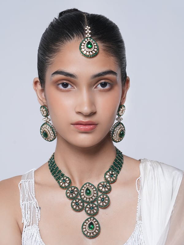 Green Mehendi Polish Heavy Necklace — Cao Jewellery