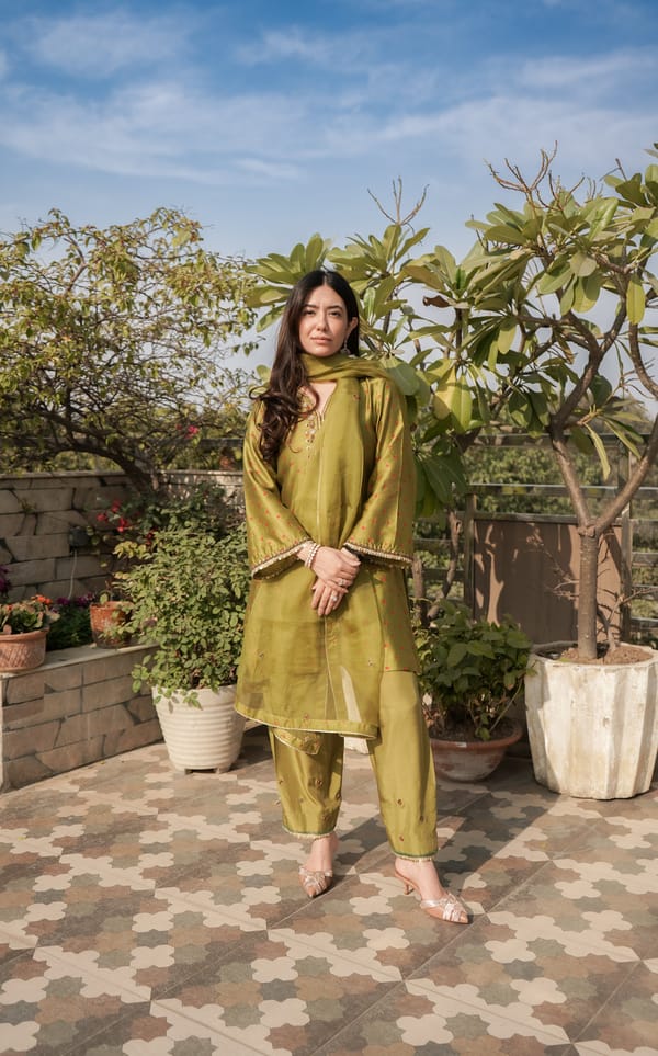 Mehndi Green Bandhani Set — KAPAAS