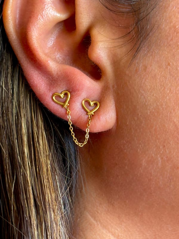 Heart String Earrings — Amossh