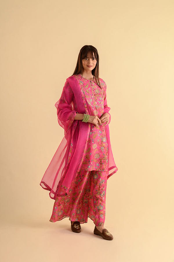 Pink Botanical Floral Print Suit Set — Kameez