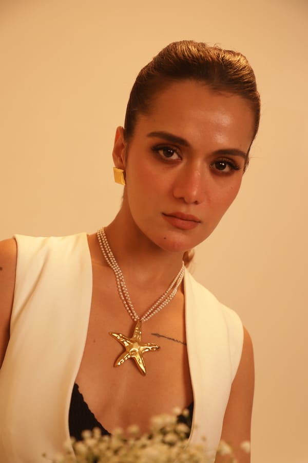 Sitara Basra — D Mak