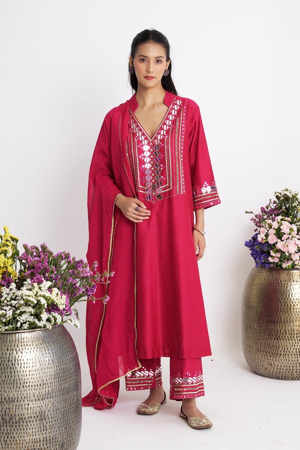 Resham Roshni Kurta Set — SIYONA