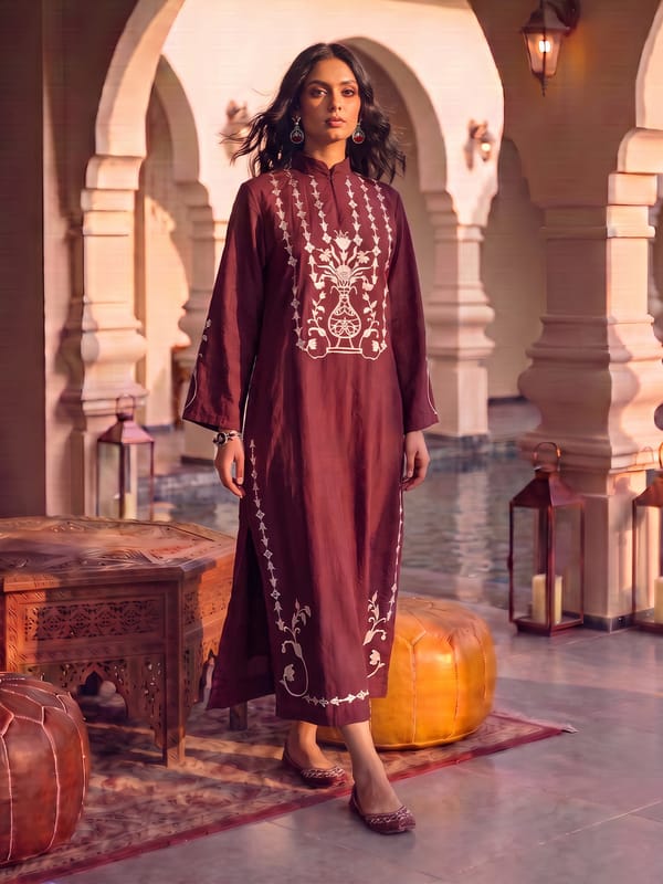 Villa Vase Embroidered Long Tunic With Slit — HOUSE OF FETT