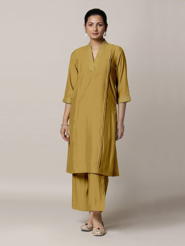 Vanya Rozaana Kurta Set — BINKS
