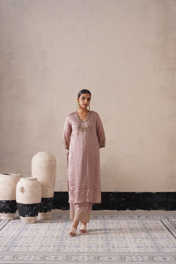 Dusty Mauve Straight Organza Kurta Set with Zardozi — SHREYASH JAIN