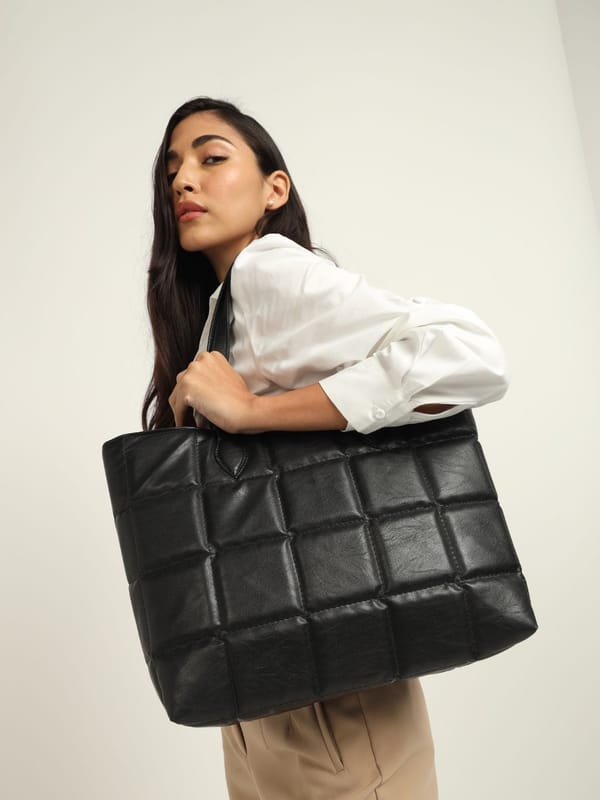 Amara Quilted Tote Black — The Gusto