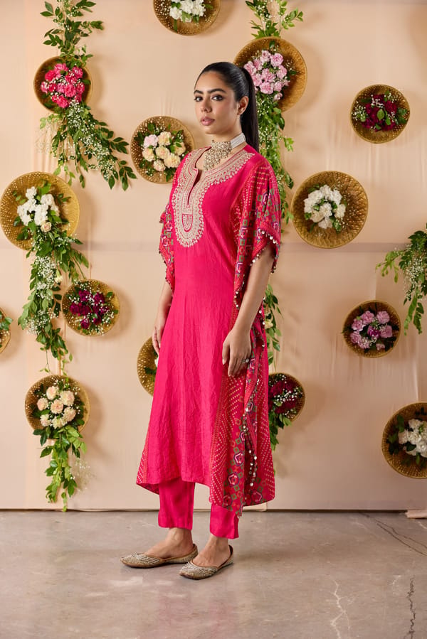 Magenta Silk Kaftan Kurta and Pants Set with Embroidery — Pooja Singhal