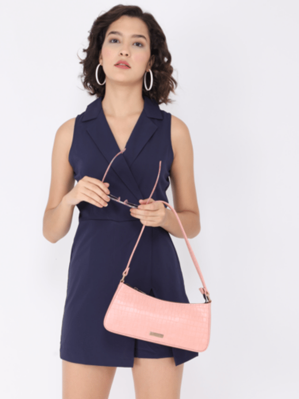 Crescent Shoulder Bag - Tan — The Gusto