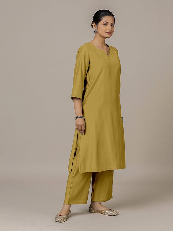 Sadaf Rozaana Kurta — BINKS