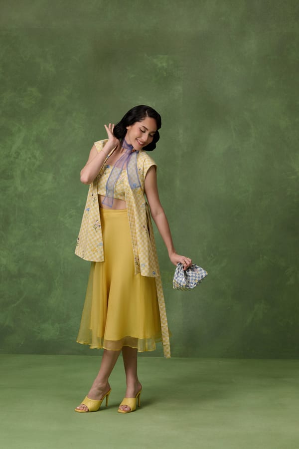Bloom Cape Yellow — EKAM HOUSE