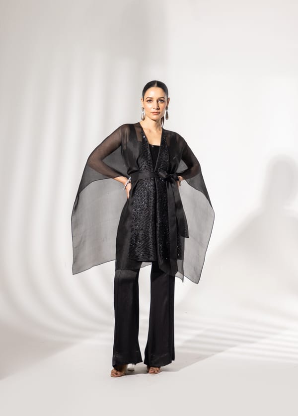 Aura Organza Cape With Pants — Isha Sawhney