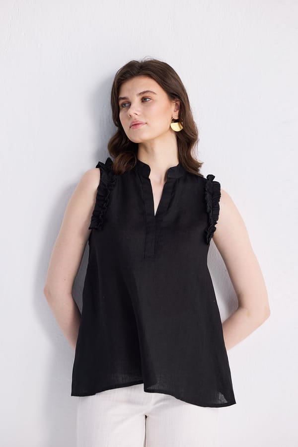 Sleeveless Hemp Top with Ruffles — REISTOR